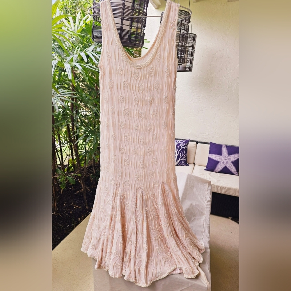 Vintage baby pink Sequin and pearl Maxi dress with gorgeous Mermaid bottom - Picture 6 of 9